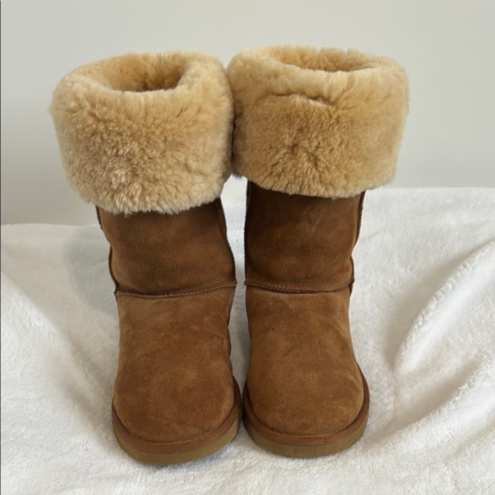 UGG Classic Tall Boots | Chestnut | Shearling Lined - Picture 10 of 16